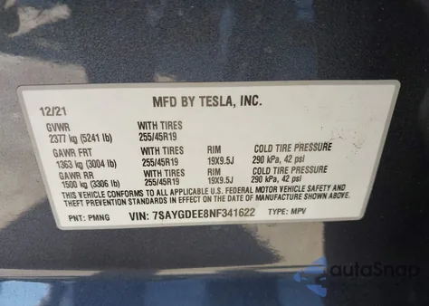 2022 Tesla Model Y Long Range Dual Motor All-Wheel Drive z USA, uszkodzony, nr VIN 7SAYGDEE8NF341622